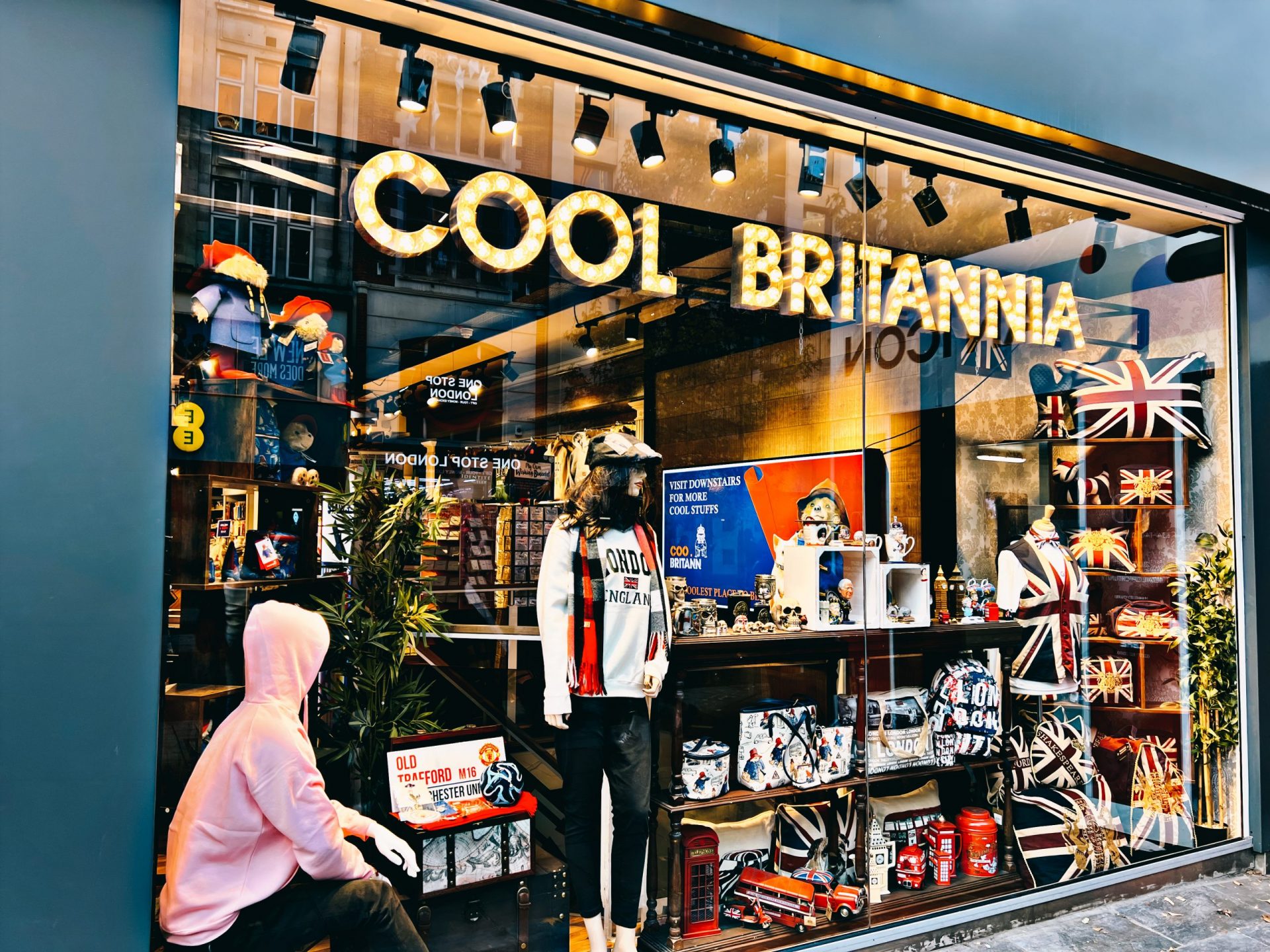 Shop sign of Cool Britannia